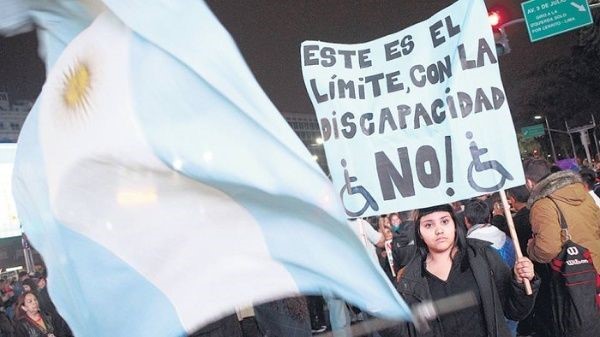 Argentina: Justicia ordena restituir pensiones a personas con discapacidad